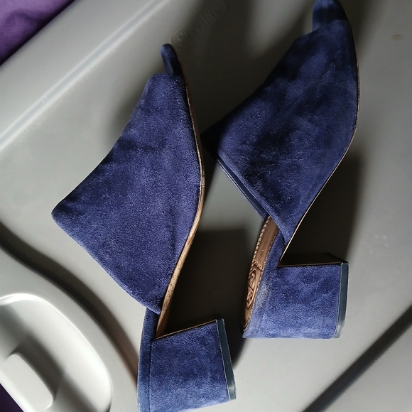 Tory Burch blue velvet block heel peep toe shoes size 7.5 - Picture 15 of 15